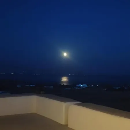 White House With Sea View Ambelas