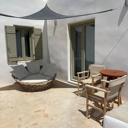 White House With Sea View Tatil Evi