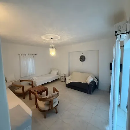 White House With Sea View Tatil Evi Ambelas