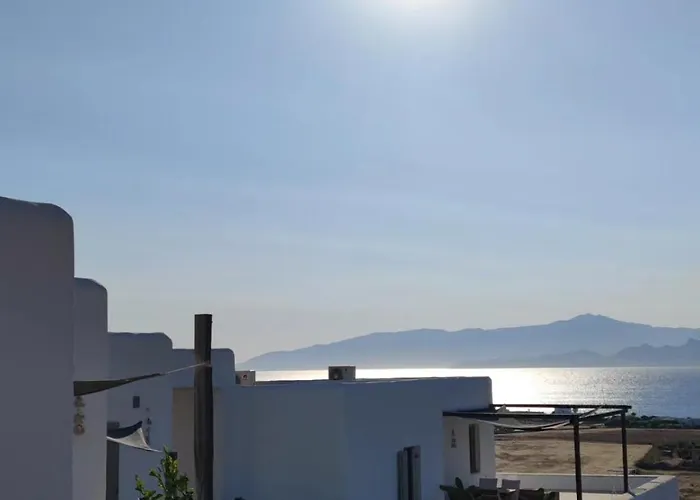 White House With Sea View * Ambelas